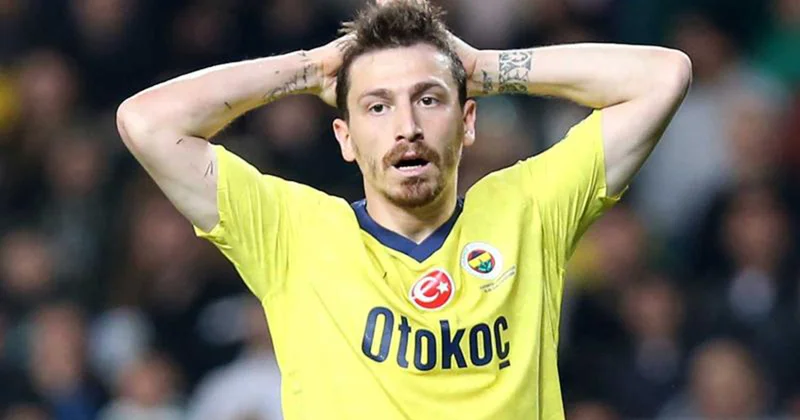 “Fənərbaxça” həbs olunan futbolçusu ilə bağlı bəyanat yaydı