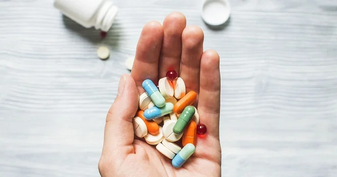 Tez tez antibiotik istifadəsinin NƏZƏRİNƏ Ciddi təhlükəsi bilindi