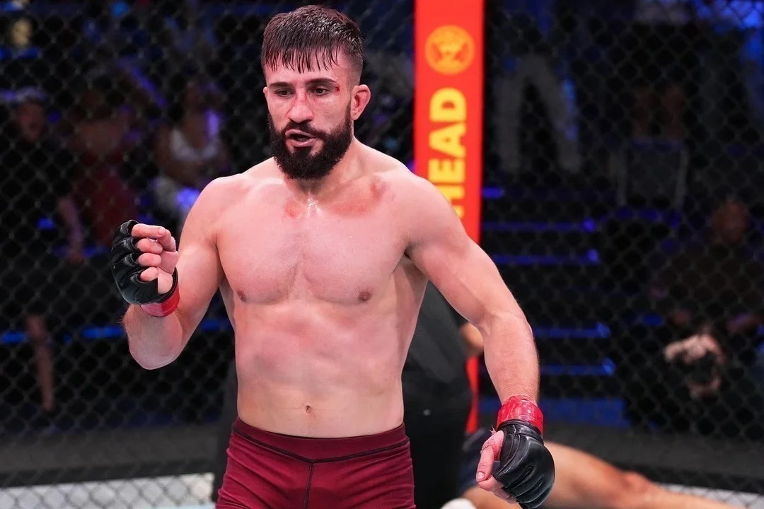 Sadıxov UFC Fight Night da Bonfimə qarşı FOTO