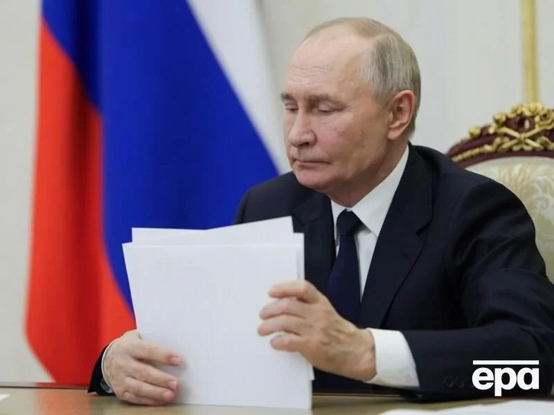 “Putin “ağırçəkili“ məmurlardan ibarət danışıqlar qrupu yaradır“ “Bloomberg“