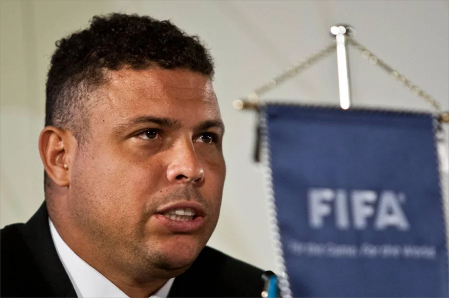 Ronaldo komanda yoldaşı olduğu ən pis futbolçunun adını dedi