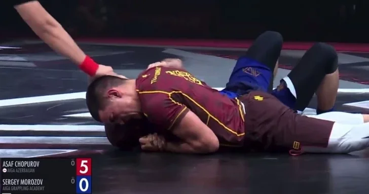 Азербайджанский боец одолел экс представителя UFC на турнире AIGA
