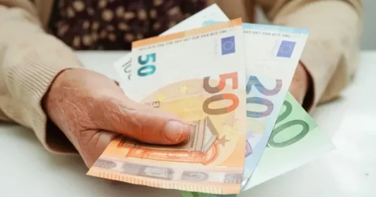 Avropada ən yüksək pensiya verilən ölkələr SİYAHI