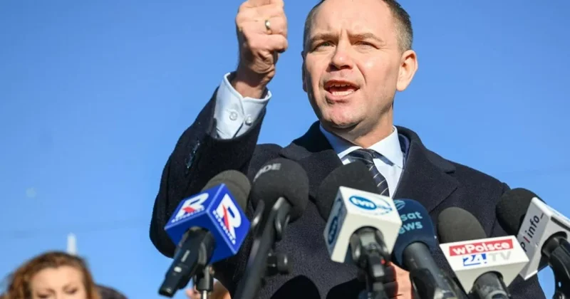 Навроцкий выступил за ядерное оружие для Польши Minval Politika