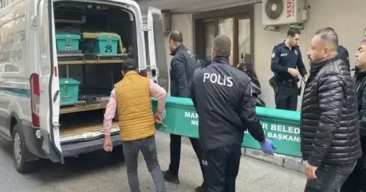 83 yaşında qatil oldu: Yatmış arvadının boğazını kəsdi