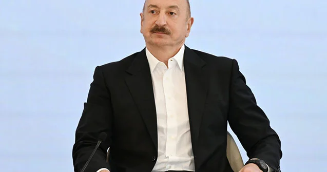 Prezident Belqradda Ümummilli Liderin abidəsini ziyarət etdi
