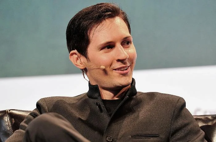 “Durov hakimiyyətin icazəsi ilə Fransanı tərk etdi” KİV