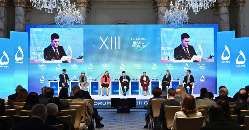 Gənclər danışır, biz dinləyirik: Parçalanma əvəzinə həmrəyliyə, müharibə əvəzinə sülhə nail olmalıyıq