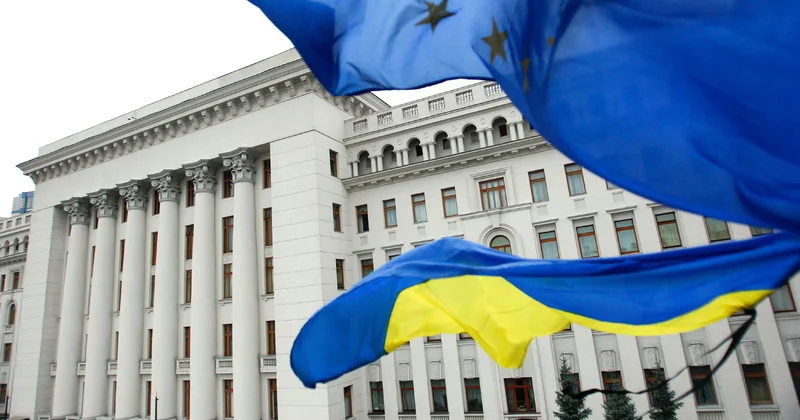 Сийярто рассказал, до каких пор Украина не сможет стать членом ЕС Minval Politika