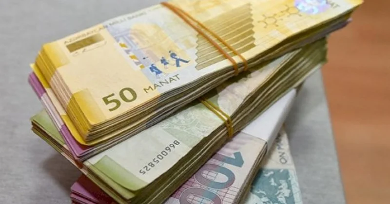 Banklardakı əmanətlərin 69 faizdən çoxu milli valyutada qoyulub