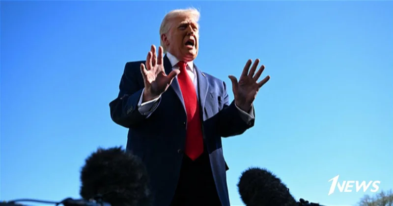 Трамп с сожалением отметил, что Ормузский пролив нельзя переименовать в его честь