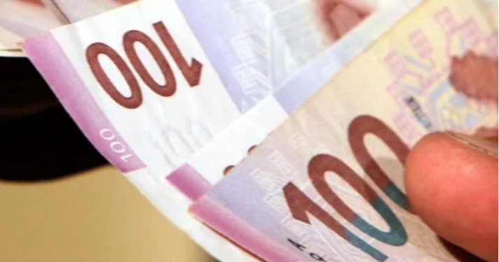 Köhnə 100 manatlıq yığışdırılacaq? RƏSMİ