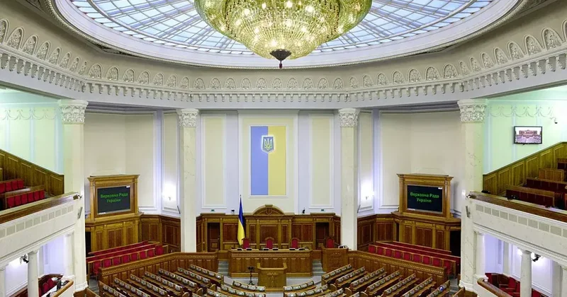 СБУ и ГБР задержали помощников нардепов: ПРИЧИНА ФОТО