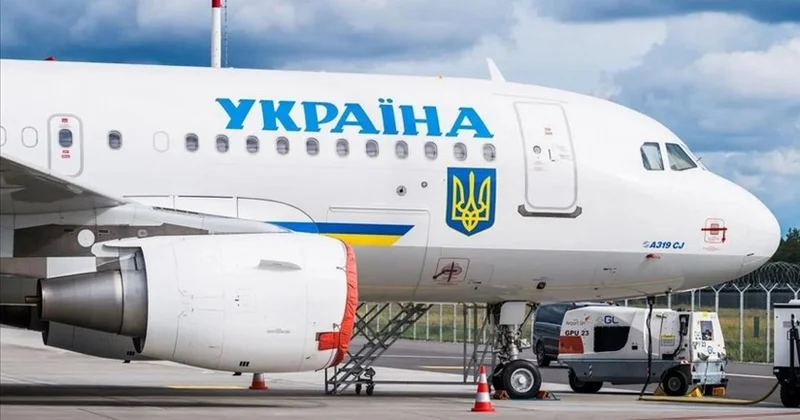 Самолет Зеленского приземлился в Анкаре