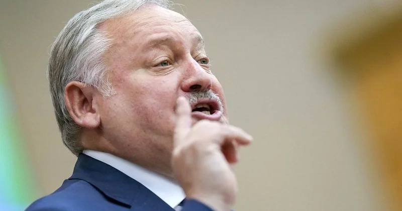 Putin Zatulinin ağzını niyə yummur? Müəmmalı susqunluq