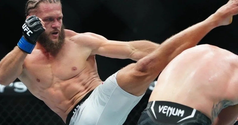UFC Baku turnirinin 9 döyüşü müəyyənləşib