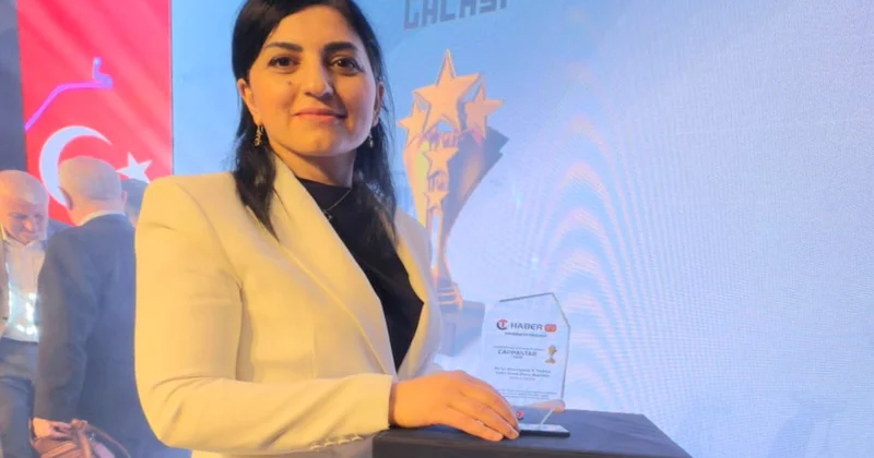Şəhla Aslan Türkiyədə beynəlxalq mükafata layiq görüldü Şəhid jurnalistlərin xatirəsinə ithaf etdi