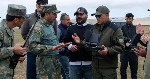 Anar Ələkbərov 44 adlı bədii filmin çəkiliş meydançasında olub FOTOLAR