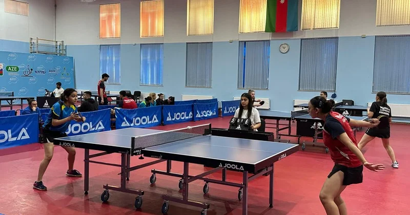 Stolüstü tennis üzrə ölkə çempionatında komanda yarışının qalibləri müəyyənləşib
