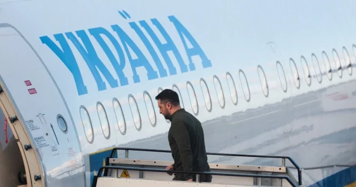 Президент Украины Зеленский вылетел в Турцию