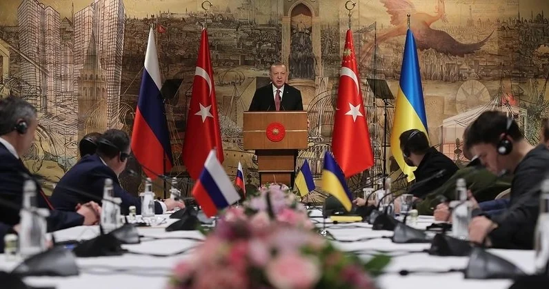 Dünyanın gözü İstanbulda Rusiya Ukrayna savaşı bitir, yoxsa Putin...