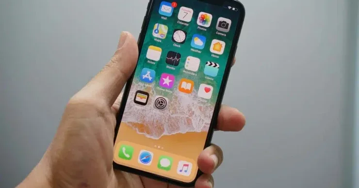 iPhone və Gmail hədəfdə: Hakerlər bütün dünyada istifadəçilərə hücum edir