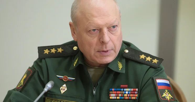 Putin Quru Qoşunlarının baş komandanını vəzifəsindən AZAD ETDİ