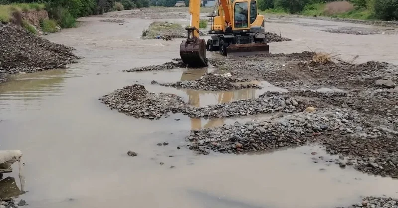 Gəncə çayı yenə “hirsləndi”
