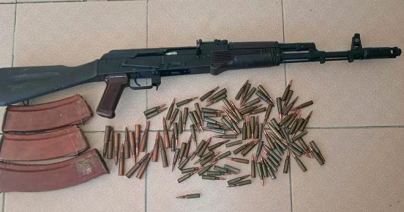 Bakıda silah sursat aşkarlandı