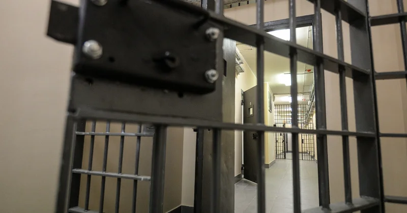 Fransa penitensiar sistemi çöküş ərəfəsində: Hökumət radikal tədbirlərə əl atır