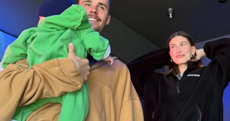 Castin Biber 8 aylıq oğlu üçün hamam xalatı dizayn etdi FOTO