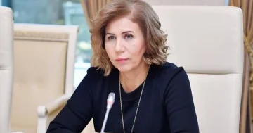 Xarici dildə təhsil verən müəssisələrdə Azərbaycan dilində dərsliklərin olması vacibdir Bahar Muradova