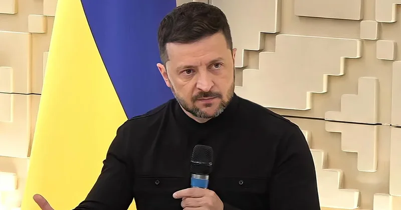 Zelenski: Putin danışıqlardan çox sanksiyalardan yayınmağa çalışır