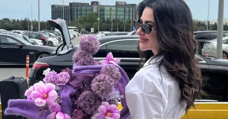 Nəsrin Bakıya gəldi Fotolar