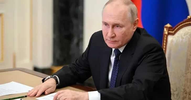 Владимир Путин продлил план обороны России на два года