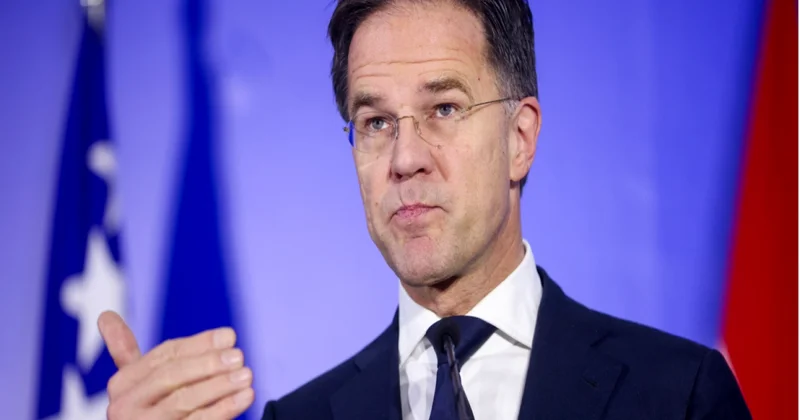 Top Rusiyanın meydanındadır Rutte