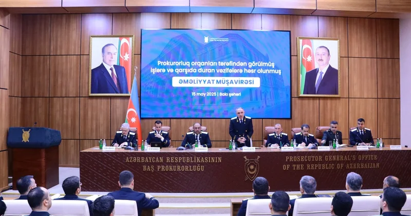 Kamran Əliyev müşavirə keçirdi FOTOLAR