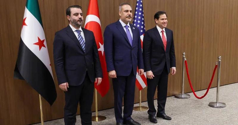 Antalyada Türkiyə, Suriya və ABŞ arasında üçtərəfli görüş keçirildi KONKRET
