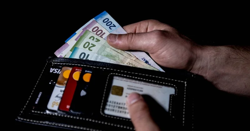 Azərbaycanda ən yüksək əməkhaqqı bu şəhərdədir Bakı sıralamada ikincidir