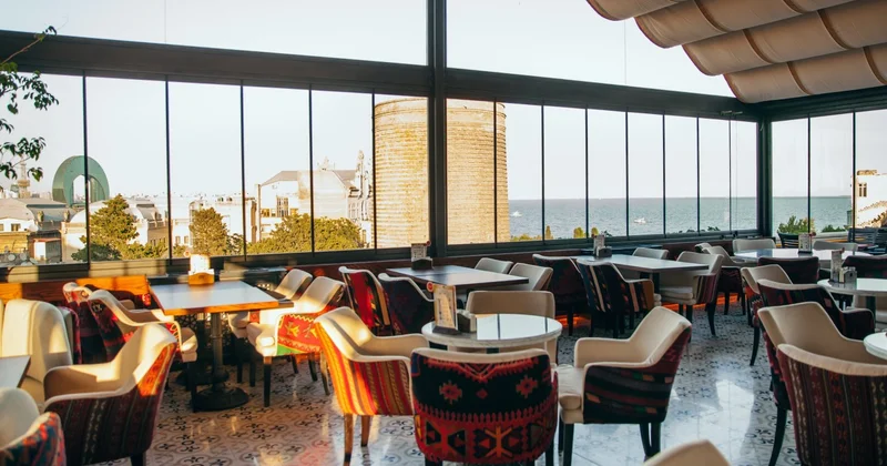 Əhali restoranlara nə qədər pul xərcləyib?