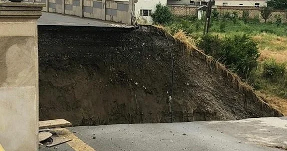 Bakıda körpü uçdu, yol BAĞLANDI SON GÖRÜNTÜLƏR