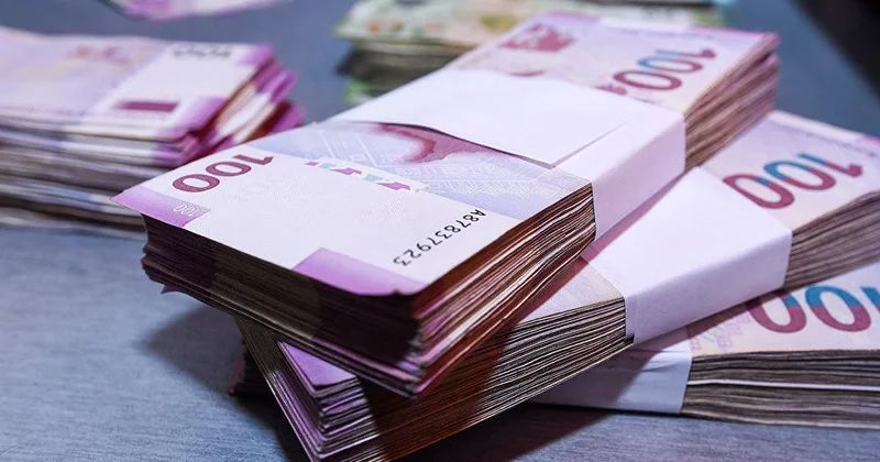 Əhalinin banklardakı əmanətləri artıb RƏQƏMLƏR