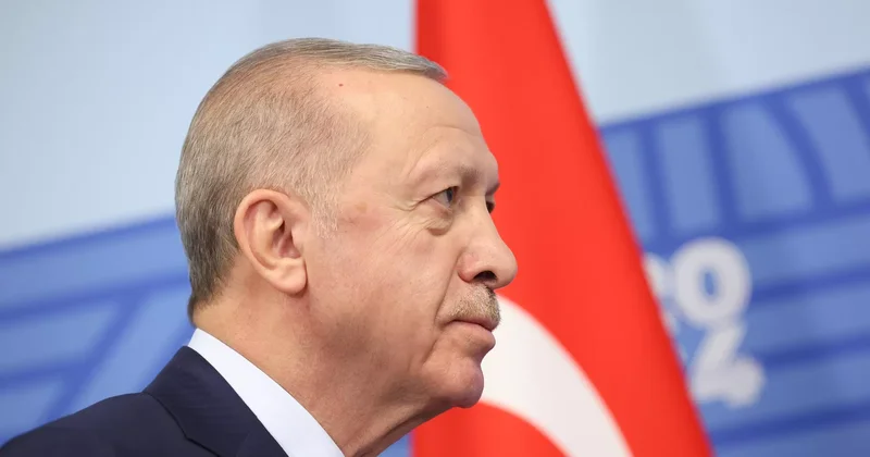 Эрдоган: Турецкая разведка будет контролировать разоружение РКК
