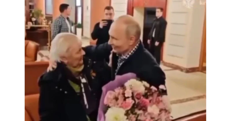 Putin müəllimini şam yeməyinə apardı VİDEO