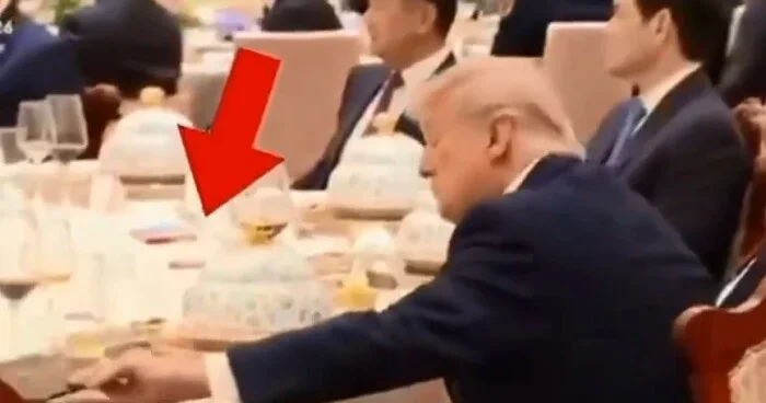 Tramp gizli şəkildə Szinpinin qeydlərinə baxdı Video