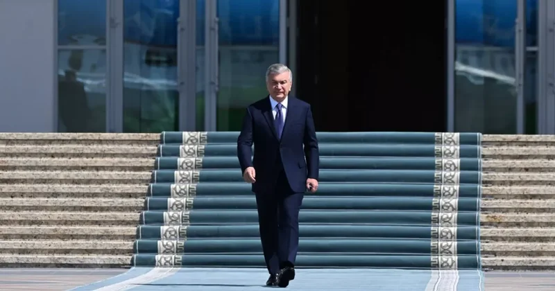 Президент Узбекистана едет в Казахстан