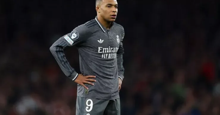 “Real”da Mbappe QALMAQALI: Baş məşqçi mənəm, özüm qərar verirəm