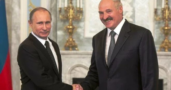 Lukaşenko və Putin arasında telefon danışığı oldu