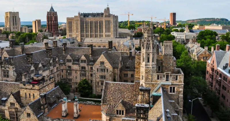 Yale Universitetinə qarşı ittiham