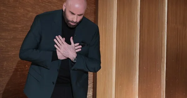 Kann festivalının fəxri mükafatı ona verildi